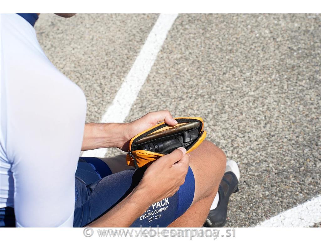 Torbica THE PACK Essentials Case