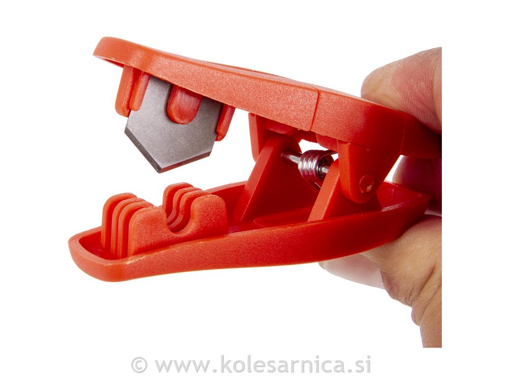 SUPER B Klešče za Hidravlične Kable